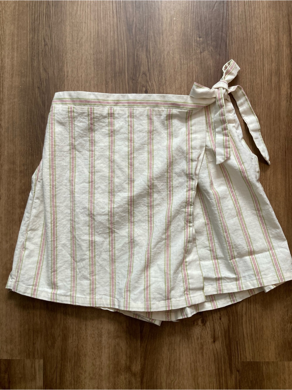 Copper Key Cream & Striped Wrap-Across Skort Medium